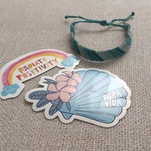 Pura vida bracelet and stickers!